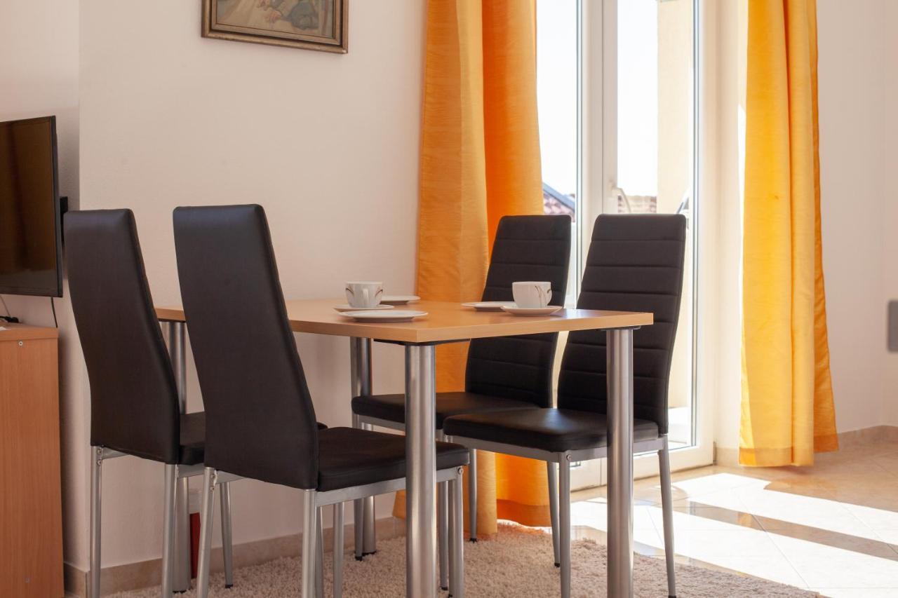 Villa Andric Makarska Buitenkant foto