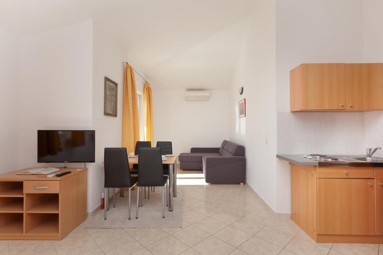 Villa Andric Makarska Buitenkant foto