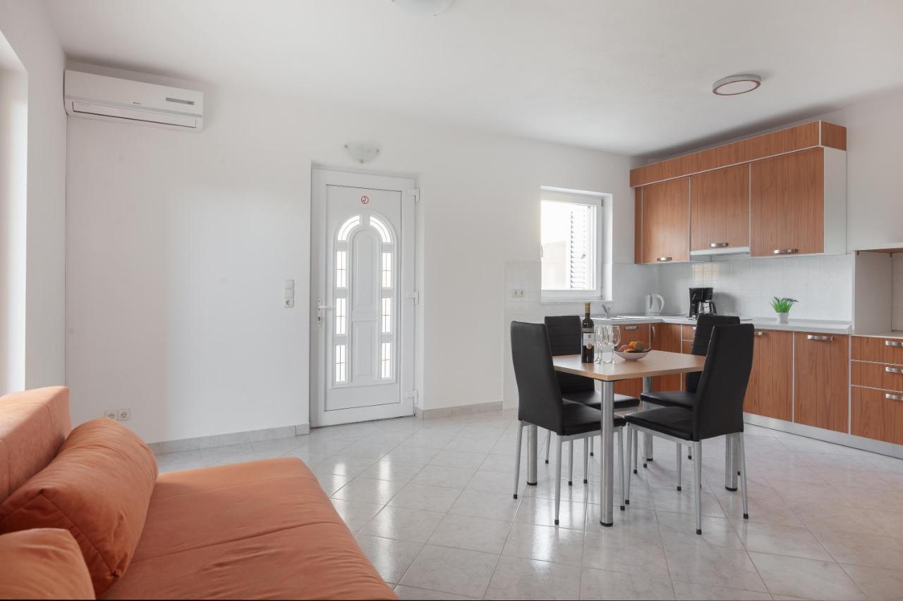 Villa Andric Makarska Buitenkant foto