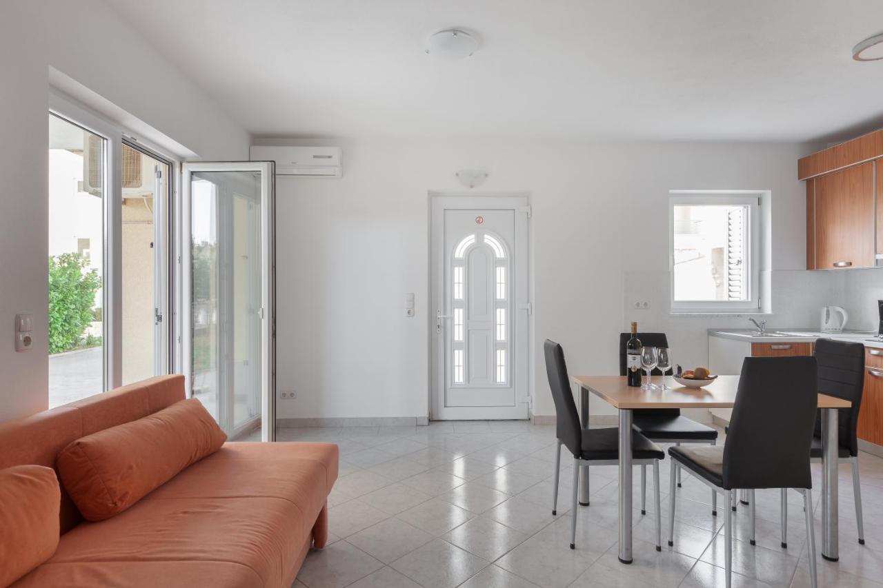 Villa Andric Makarska Buitenkant foto