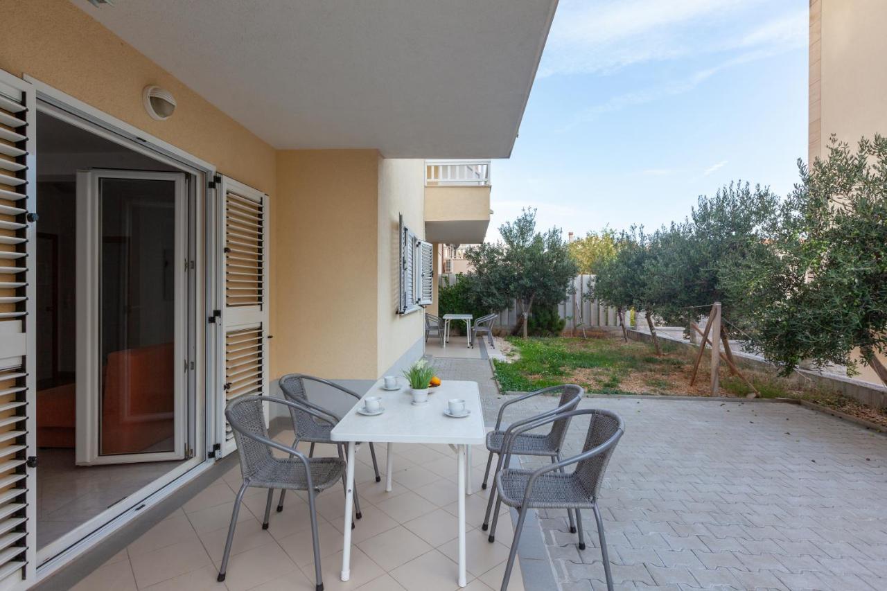Villa Andric Makarska Buitenkant foto