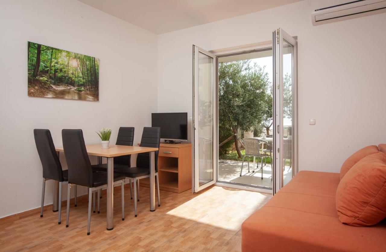 Villa Andric Makarska Buitenkant foto