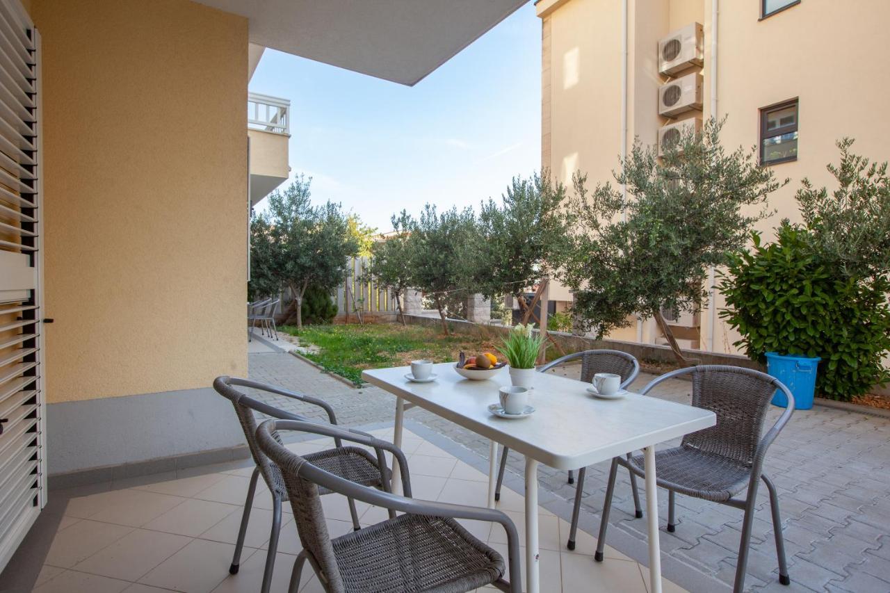 Villa Andric Makarska Buitenkant foto