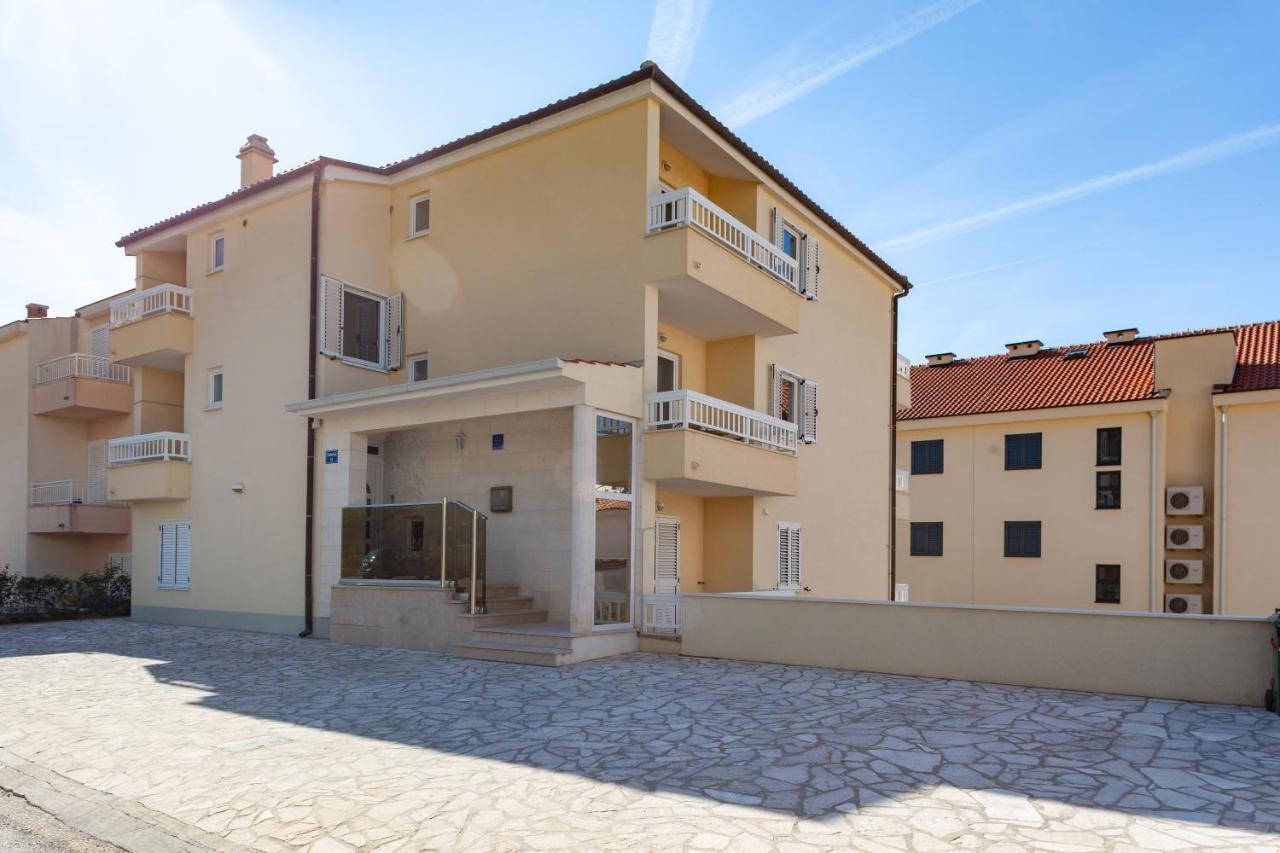 Villa Andric Makarska Buitenkant foto